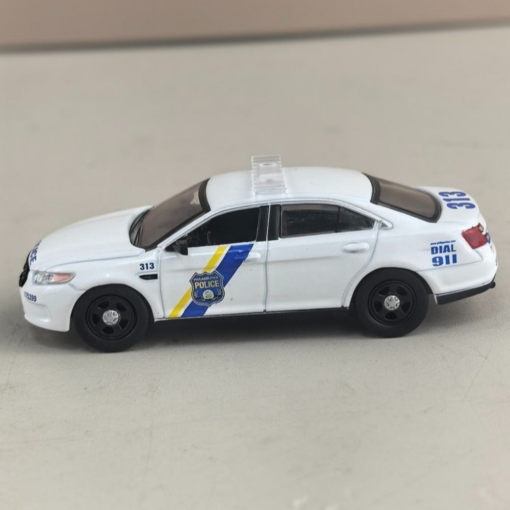 1/64 Scale Ford Taurus PPD Philadelphia Police Interceptor Sedan Diecast Model Car