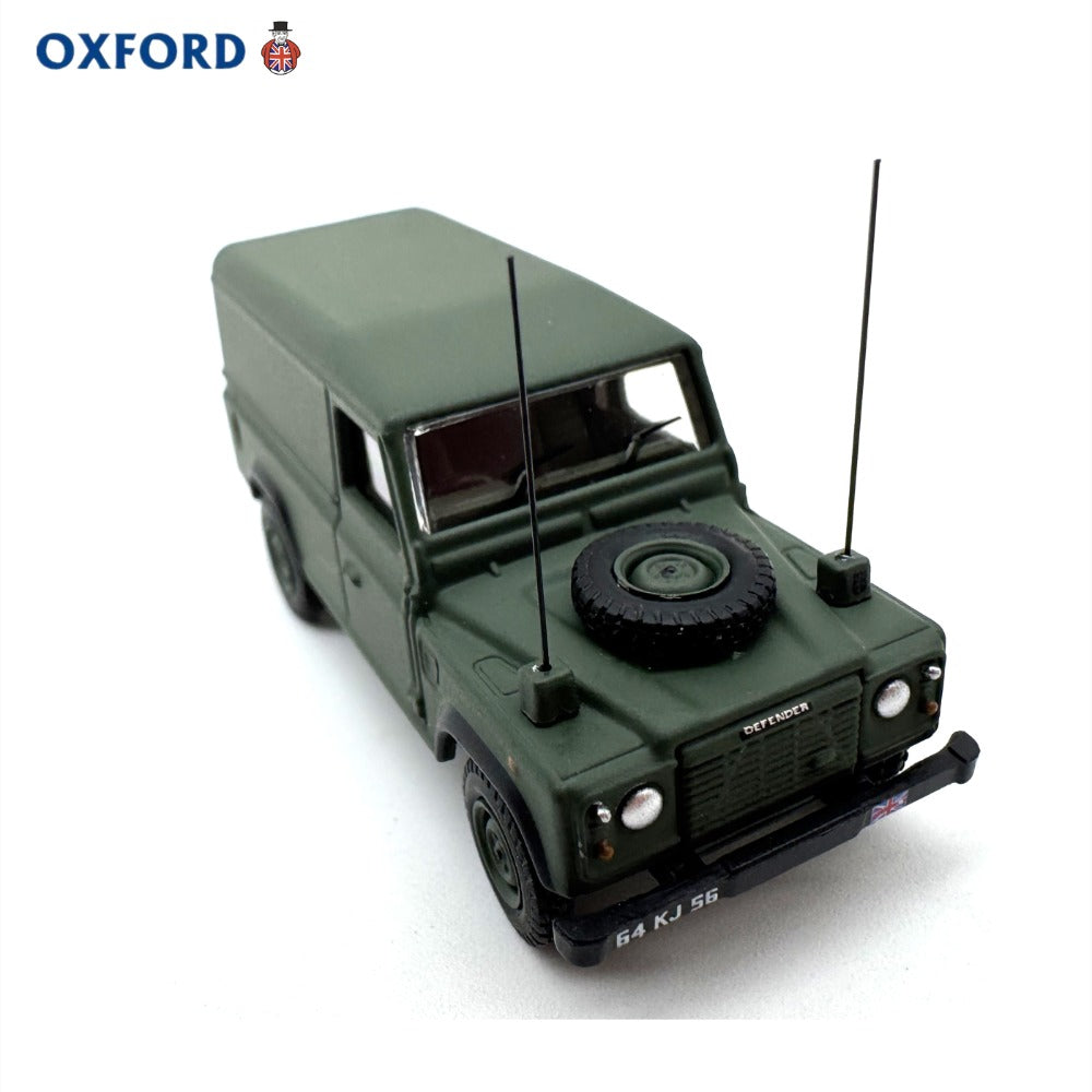 1/76 Scale Land Rover Defender Military Vehicle Diecast Model Car