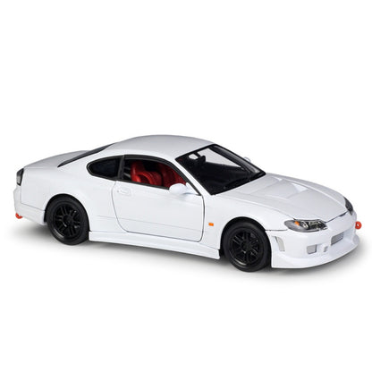 1/24 Scale Nissan Silvia S15 Sports Car Diecast Model