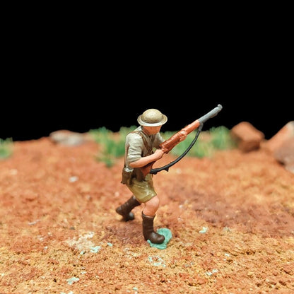 1/72 Scale WWII Soldiers Painted Figurines for Model Dioramas