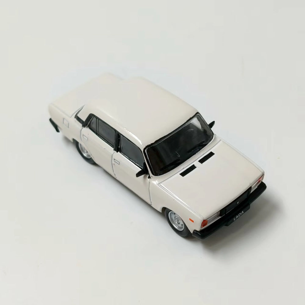 1/64 Scale Lada 2105 Soviet Saloon Car Diecast Model