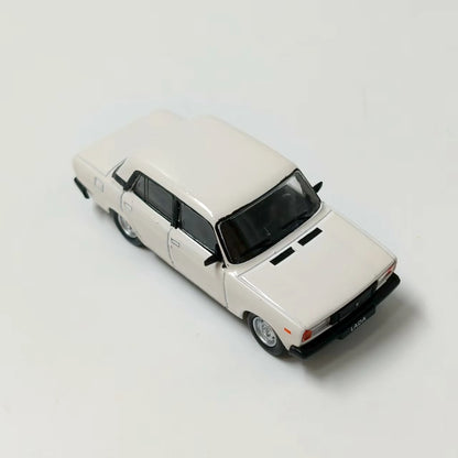 1/64 Scale Lada 2105 Soviet Saloon Car Diecast Model