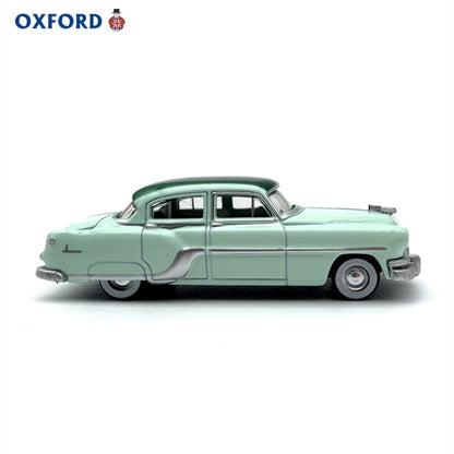 1/87 Scale 1954 Pontiac Chieftain Green Diecast Model Car