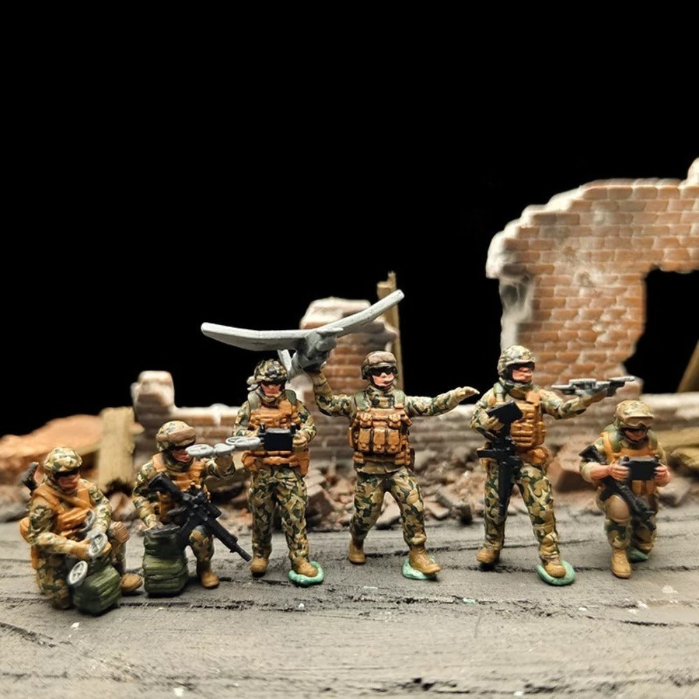 1/72 Scale Drone Squad Soldiers Painted Figures for Model Dioramas