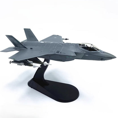 1/35 Scale Lockheed Martin F-35A Lightning II Italian Air Force 32-01 Stealth Strike Fighter Diecast Model