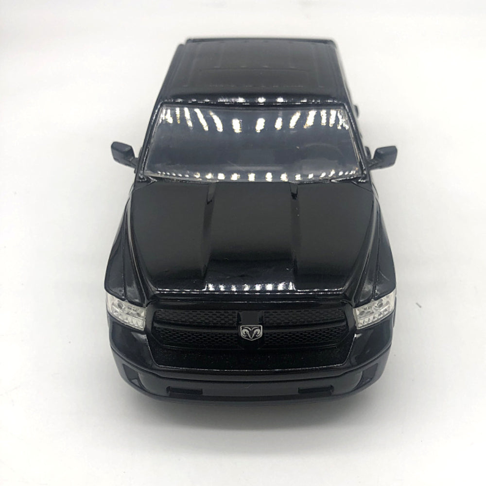 1/24 Scale Ram 1500 Pickup Truck Diecast Model