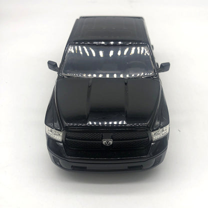 1/24 Scale Ram 1500 Pickup Truck Diecast Model