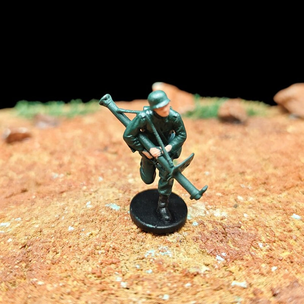 1/72 Scale WWII Army Soldiers Painted Figures Set for Model Dioramas