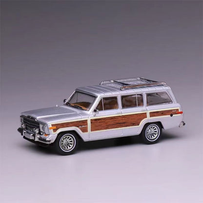 1/64 Scale Jeep Wagoneer SUV Diecast Model Car