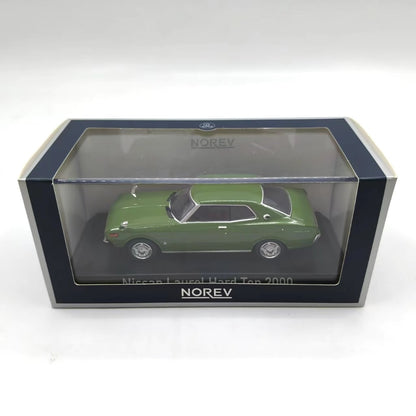 1/43 Scale 2000 Nissan Laurel Diecast Model Car