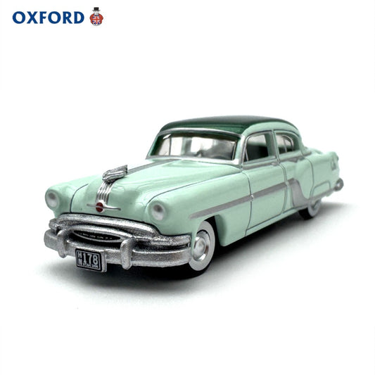 1/87 Scale 1954 Pontiac Chieftain Green Diecast Model Car