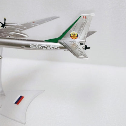 1/200 Scale Tupolev Tu-95 Bear Strategic Bomber Diecast Model Aircraft