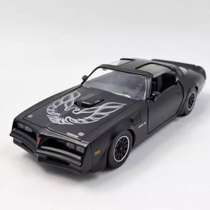 1/24 Scale 1977 Pontiac Firebird Diecast Model Car
