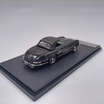 1/64 Scale Mercedes-Benz 300 SL Diecast Model Car