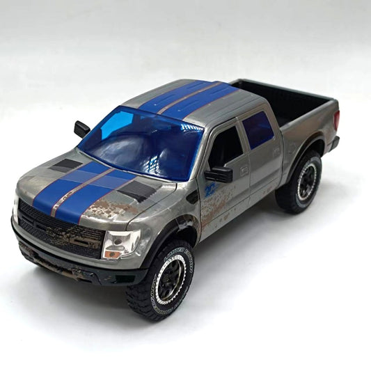 1/24 Scale 2011 Ford F-150 SVT Raptor Pickup Truck Dirt Stain Deisgn Diecast Model