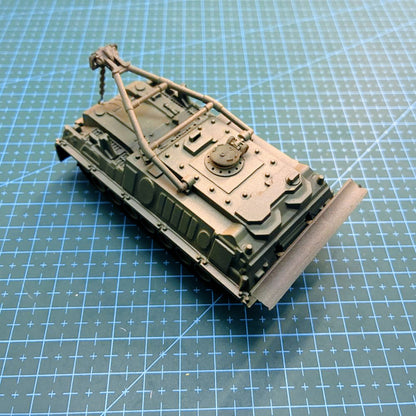1/72 Scale M88A1 Armored Recovery Vehicle ARV Pre-built Plastic Collectible Model