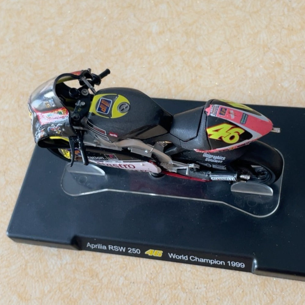 1/18 Scale 1999 Aprilia RSW 250 World Championship Motorcycle Diecast Model