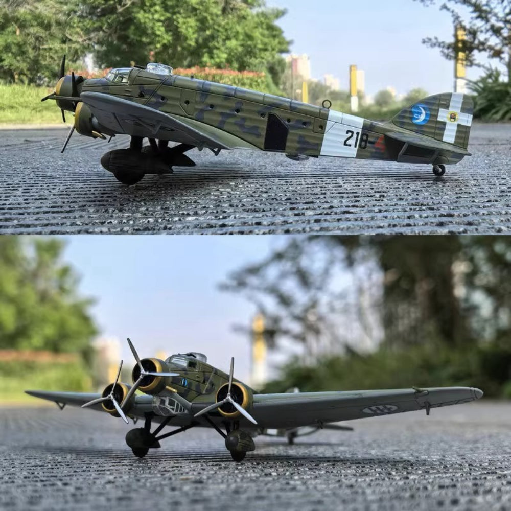 1/144 Scale Savoia-Marchetti SM.81 Pipistrello Diecast Model Aircraft