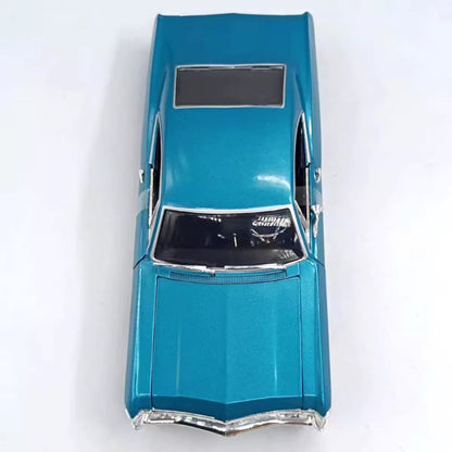1/24 Scale 1967 Chevrolet Impala Diecast Model Car