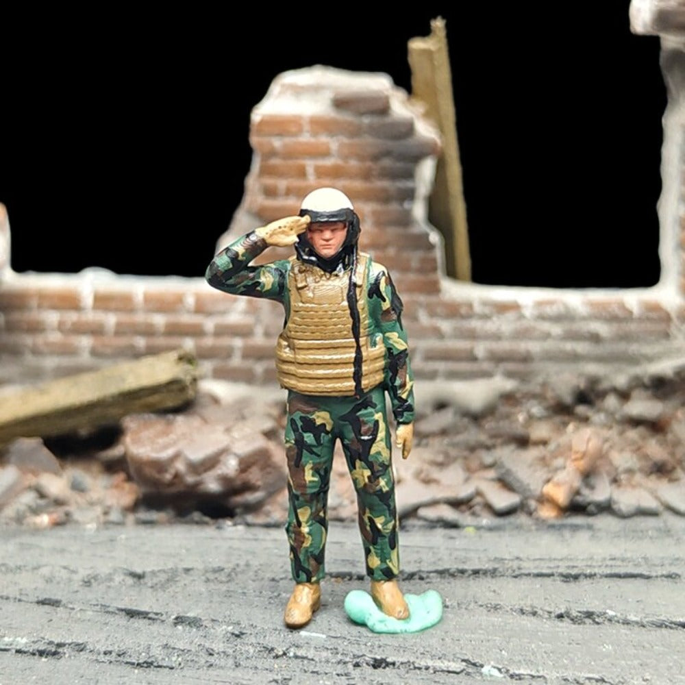 1/72 Scale M1 Abrams Tank Crew Soldiers Painted Figures for Model Dioramas