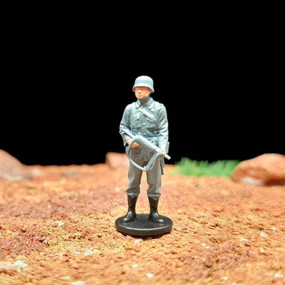 1/72 Scale WWII German Army Soldiers Painted Figures Set for Model Dioramas