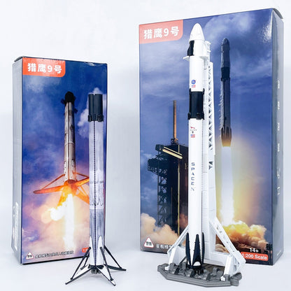 1/200 Scale SpaceX Falcon 9 Medium-Lift Launch Vehicle Two-Stage Rocket Diecast Model