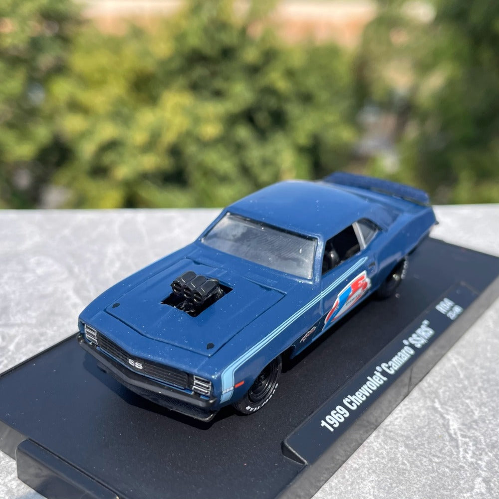 1/64 Scale 1969 Chevrolet Camaro SS/RS JE Pistons Diecast Model Car