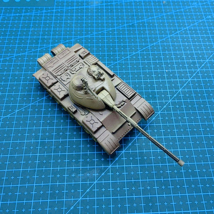 1/72 Scale T-55 Soviet Medium Tank Pre-built Plastic Collectible Model
