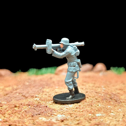 1/72 Scale WWII German Army Soldiers Painted Figures for Model Dioramas