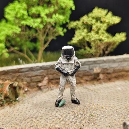 1/72 Scale Biochemical Soldiers Painted Figurines for Model Dioramas