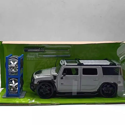 1/24 Scale Hummer H2 SUV Diecast Model Car