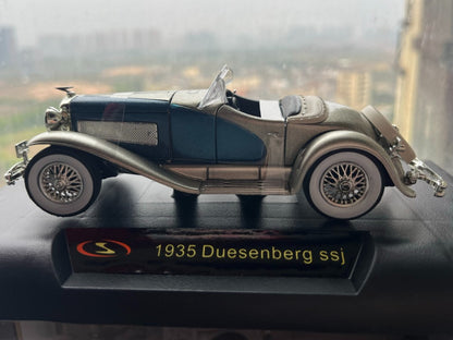 1/32 Scale 1935 Duesenberg SSJ Diecast Model Vintage Car