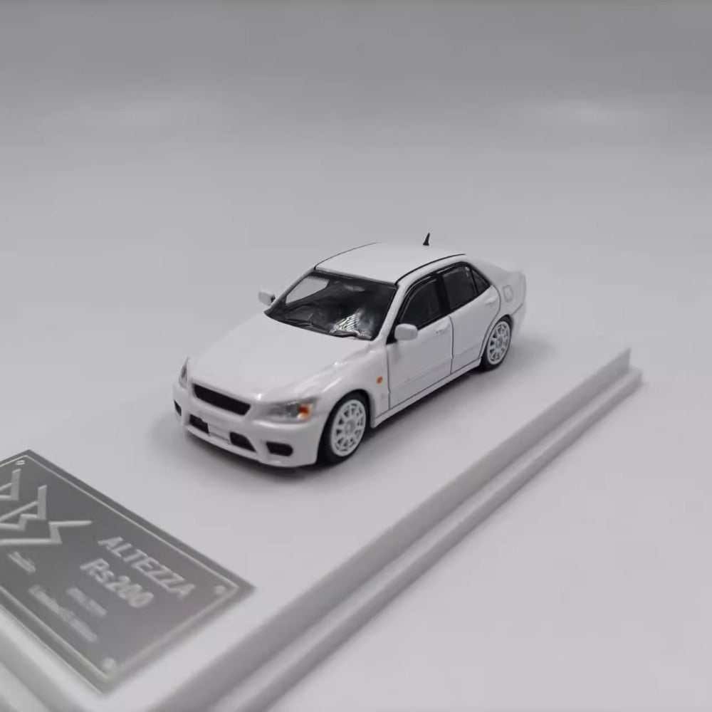 1/64 Scale Toyota Altezza RS200 SXE10 Sedan Diecast Model Car