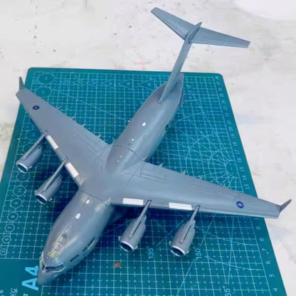 1/200 Scale Boeing C-17 Globemaster III Military Transport Aircraft Diecast Model