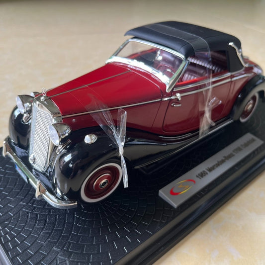 1/18 Scale 1950 Mercedes-Benz 170S Cabriolet Diecast Model Car