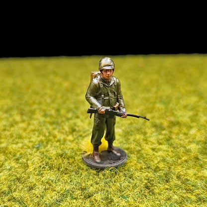 1/72 Scale WWII US Soldiers Painted Figures for Model Dioramas