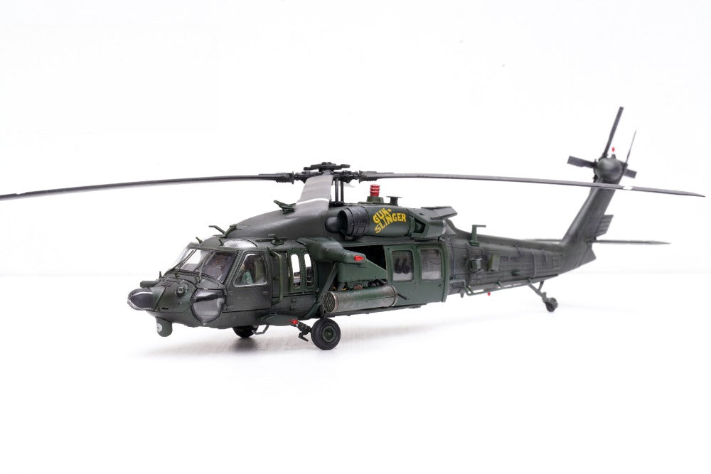 1/72 Scale Sikorsky MH-60L Black Hawk Military Utility Helicopter US Army Super 66 Gunslinger Diecast Model