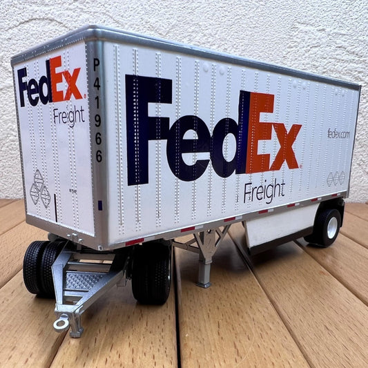1/50 Scale Fedex Freight Trailer Diecast Model