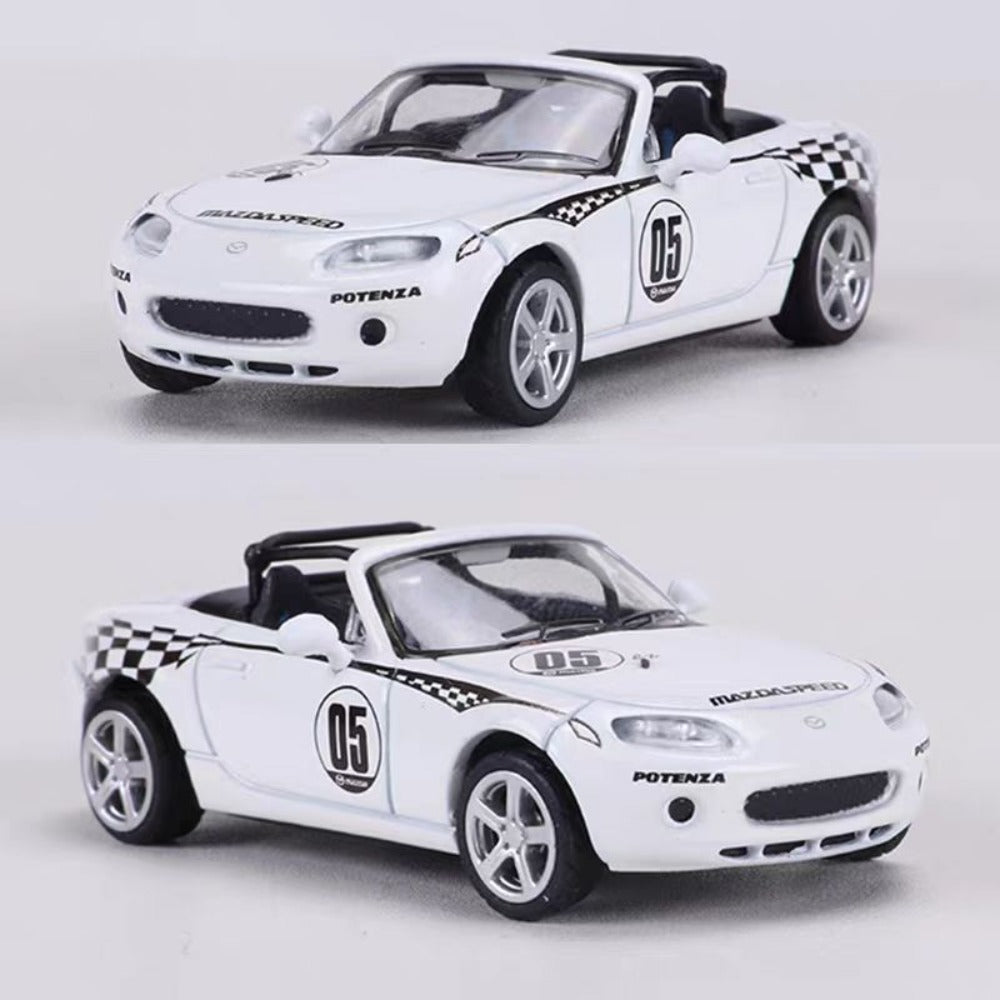 1/64 Scale Mazda MX-5 Sports Car Diecast Model