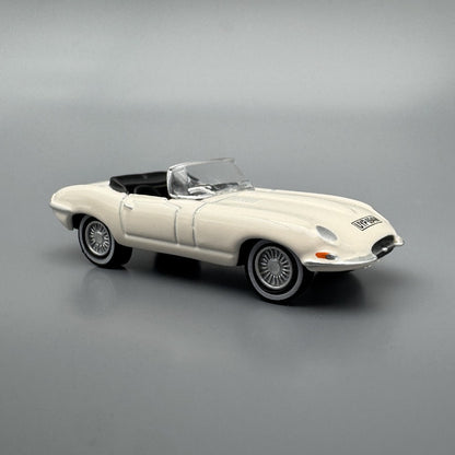 1/76 Scale Jaguar E-Type Sports Car Diecast Model