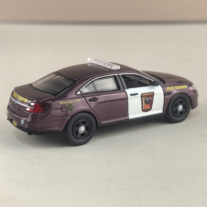 1/64 Scale Ford Taurus Minnesota State Patrol Police Interceptor Sedan Diecast Model Car