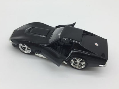 1/32 Scale 1969 Chevrolet Corvette Sports Car Diecast Model