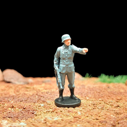 1/72 Scale WWII German Army Soldiers Painted Figures Set for Model Dioramas
