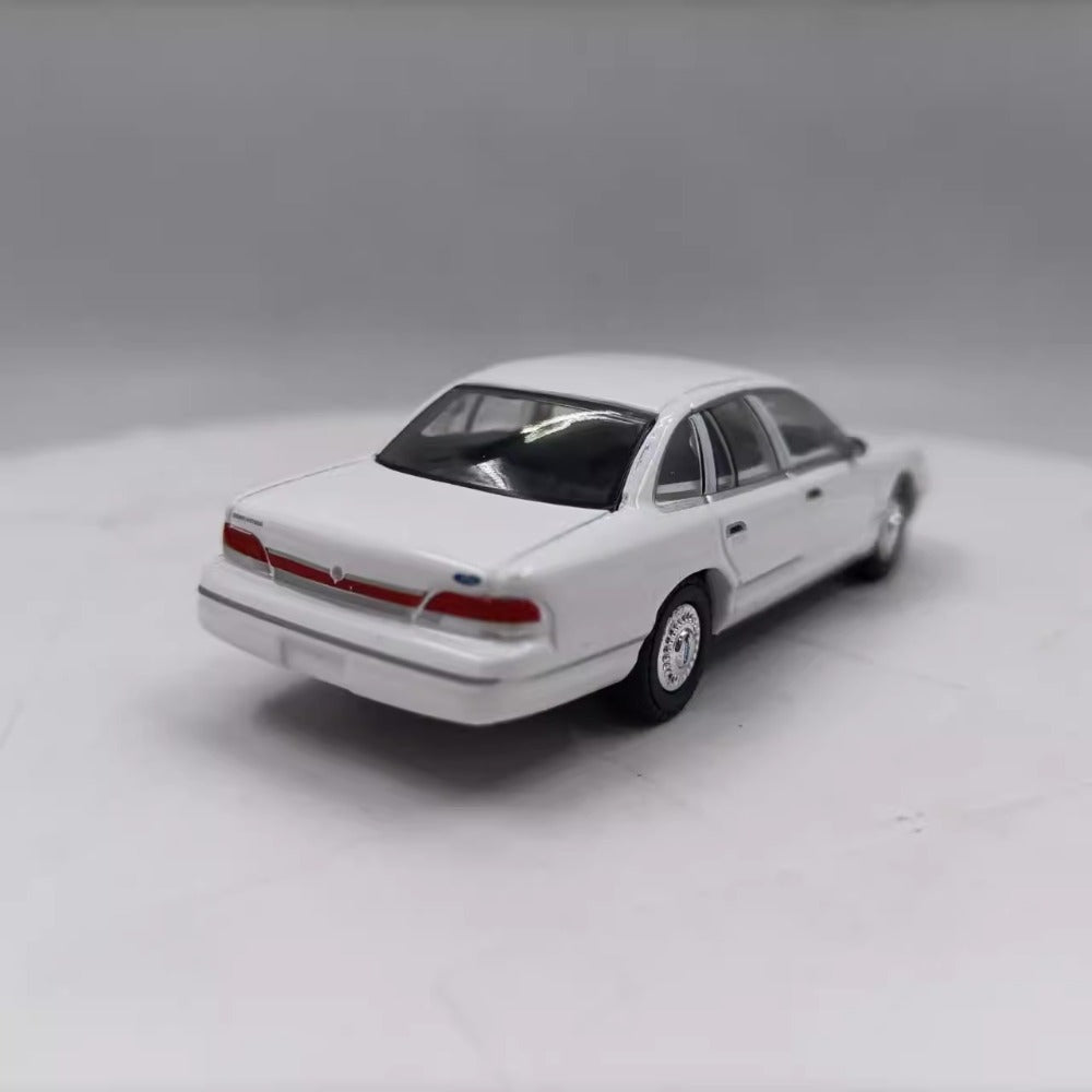 1/64 Scale Ford Crown Victoria Police Interceptor Diecast Model Car