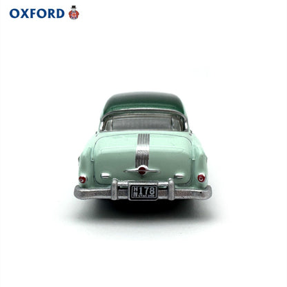 1/87 Scale 1954 Pontiac Chieftain Green Diecast Model Car