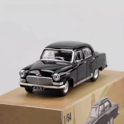 1/64 Scale GAZ-21 M21 Volga Soviet Executive Car Diecast Model