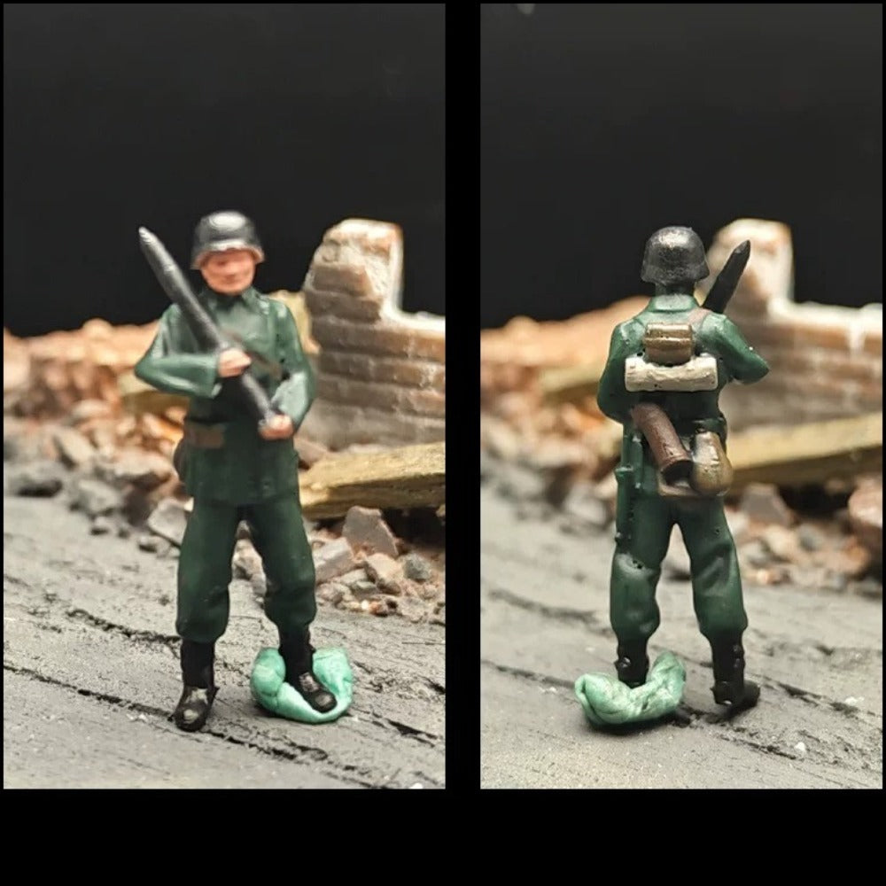 1/72 Scale WWII German Artillery Soldiers Painted Figures for Model Dioramas