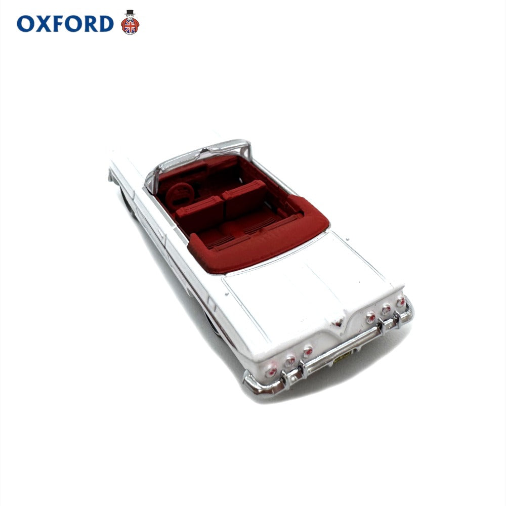 1/87 Scale 1961 Chevrolet Impala Convertible Diecast Model Car