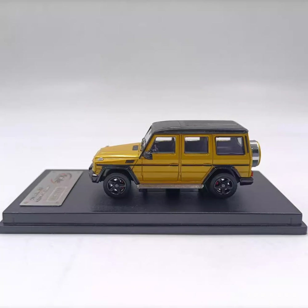 1/64 Scale Mercedes-Benz G-Class Luxury SUV Diecast Model Car