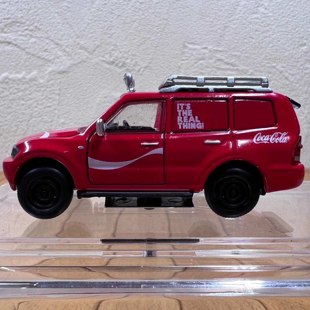 1/64 Scale 2004 Mitsubishi Pajero SUV Coke Diecast Model Car